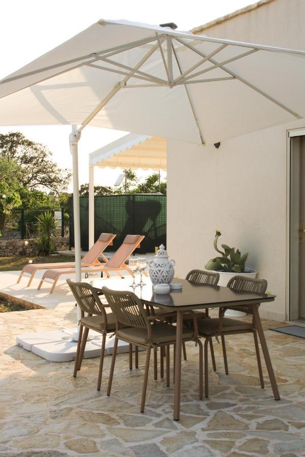 Enjoytrulli - Countryside Villa Noci Eksteriør billede